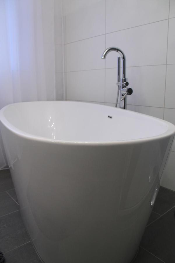 Haus Sonnenschein Apartman Lam Szoba fotó